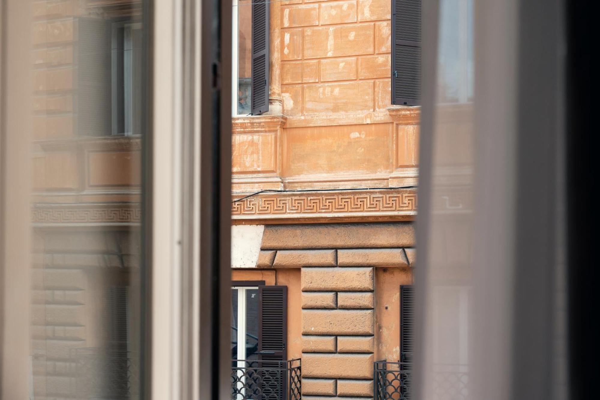 The Flow - Via Del Corso — Photos 2